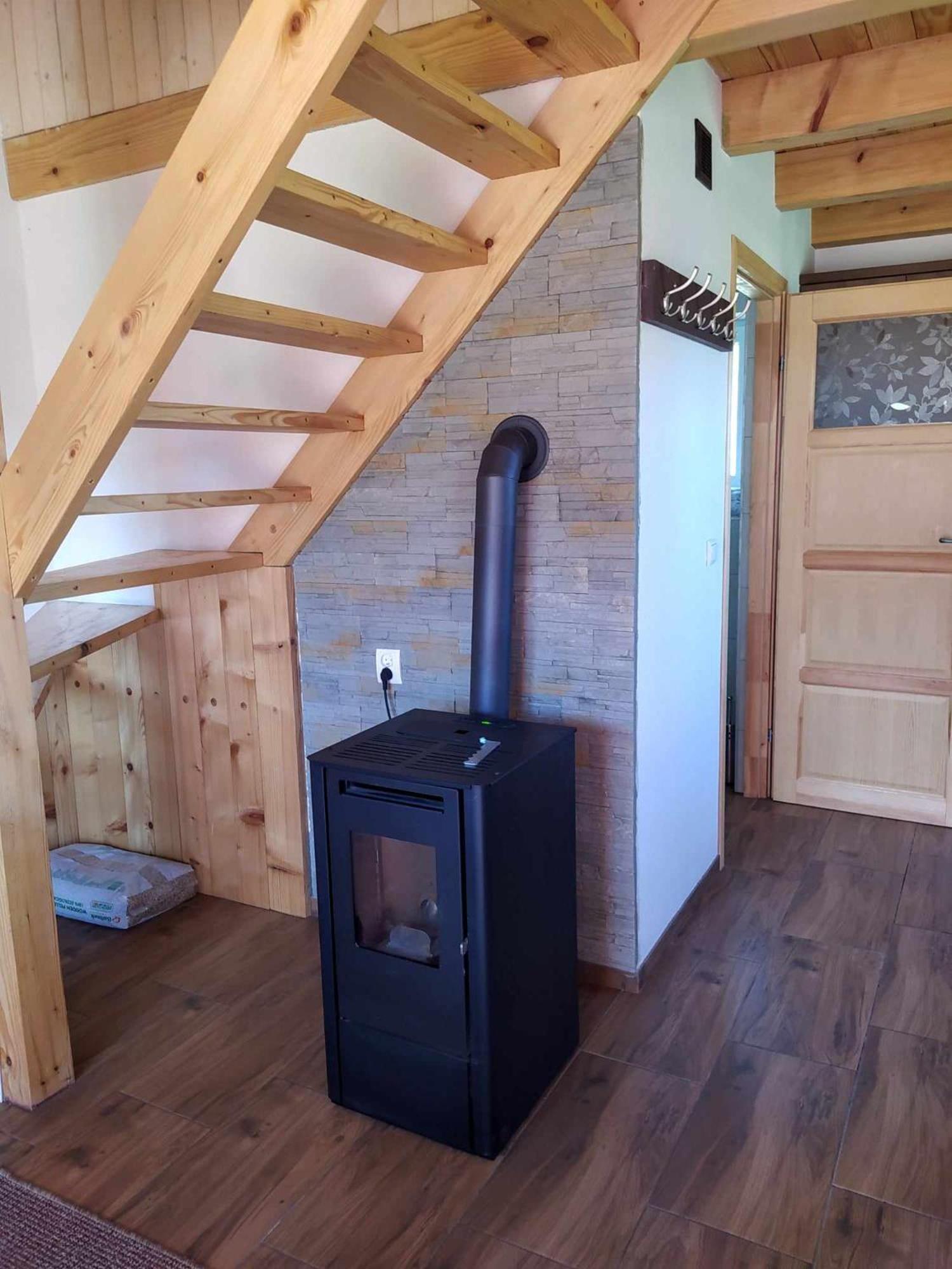 Bieszczadzkie Brzegi Apartment Ustrzyki Dolne Bagian luar foto